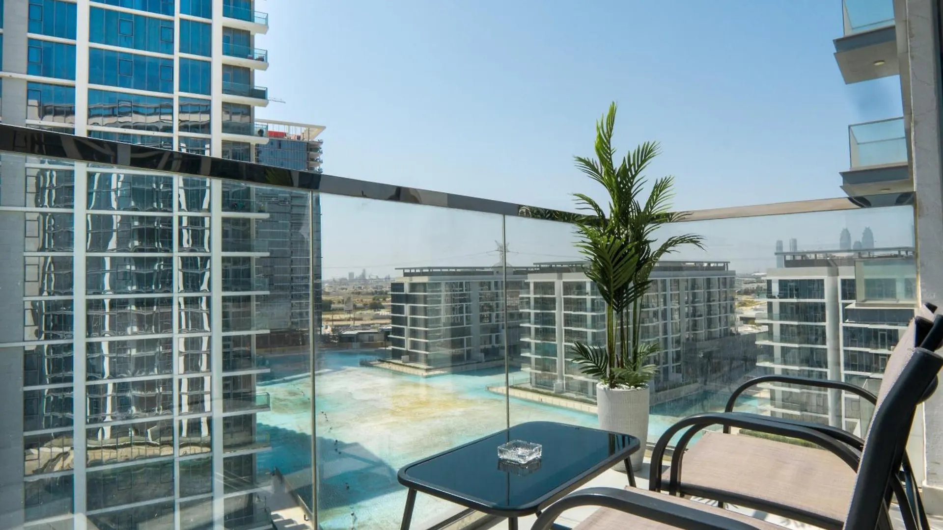 Apartment Amazing 2Bdr With Lagoon View In District One 13 Al Merkadh Dubai