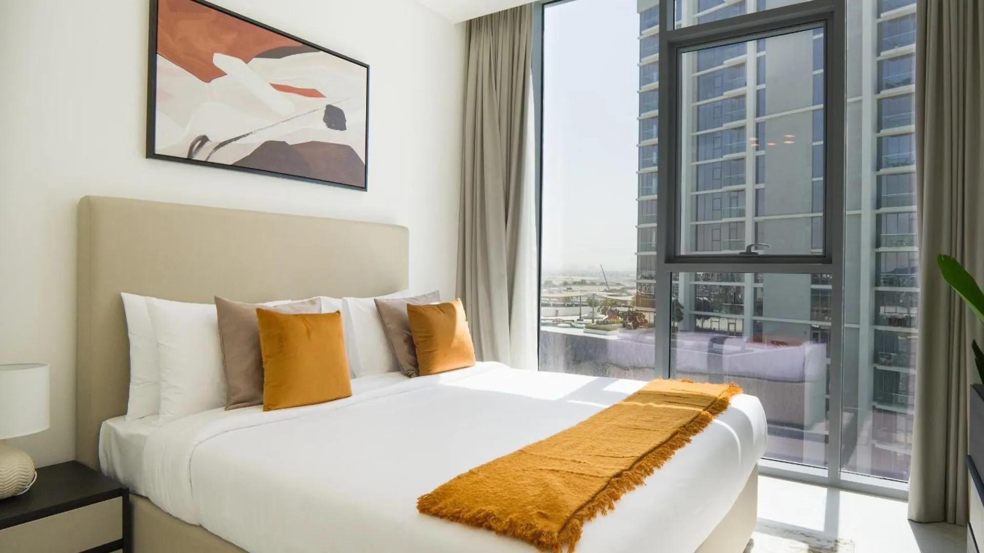 Amazing 2Bdr With Lagoon View In District One 13 Al Merkadh Dubai Apartment